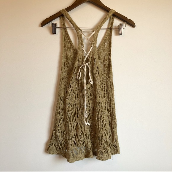 STARING AT STARS Crotchet Knit Tank Top - Picture 5 of 13